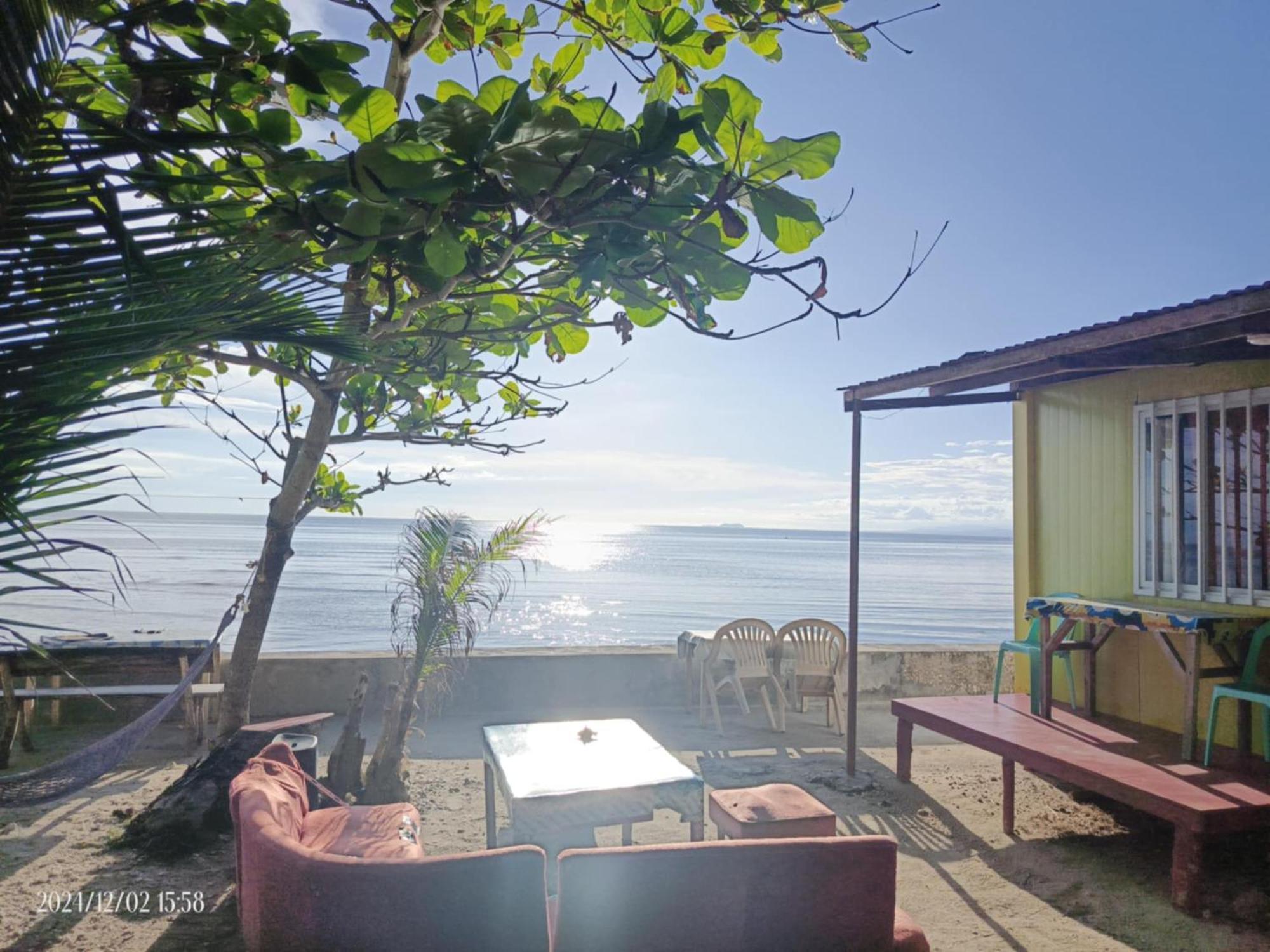 Enrico'S Guesthouse Siquijor Exterior foto